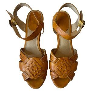 Frye Carlie Huarache Platform Sandal Size 9M